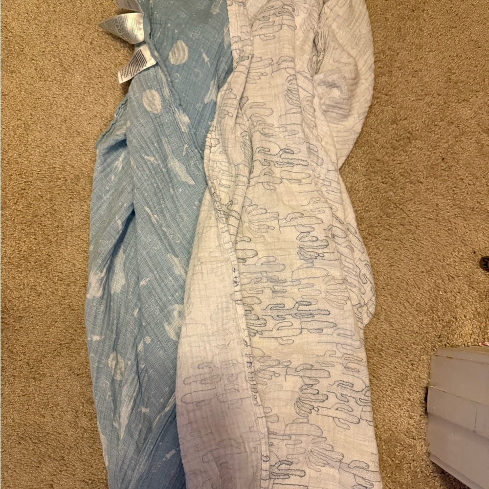 Aden + Anais Muslim Swaddle